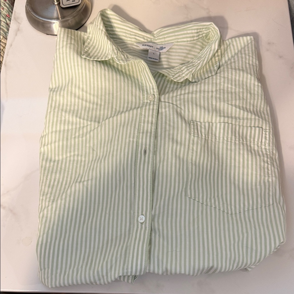 Old Navy Men's Light Green Striped Button-Down Shirt